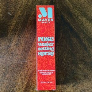 Maven Beauty Rose water 